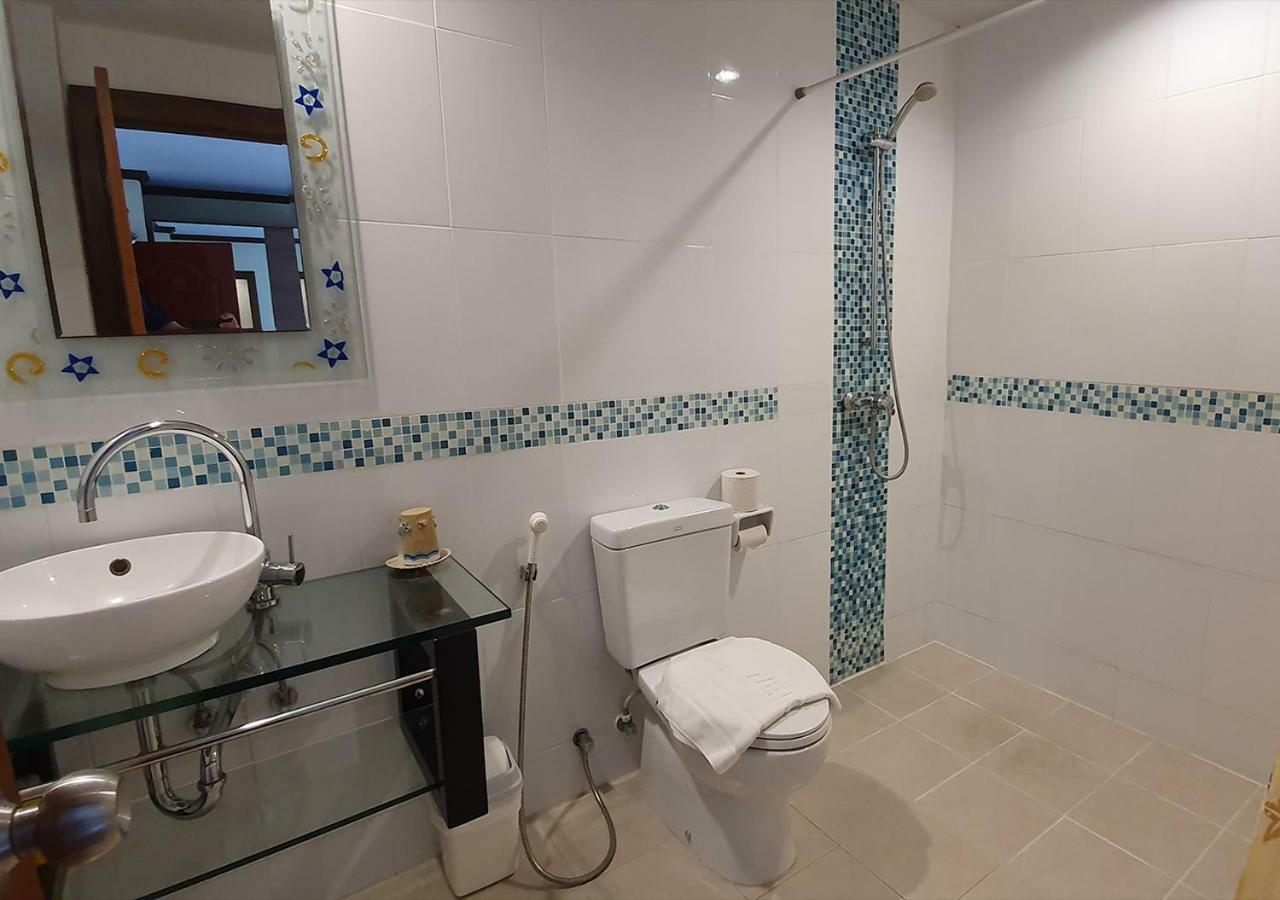 Patong Karlssons Hotel מראה חיצוני תמונה
