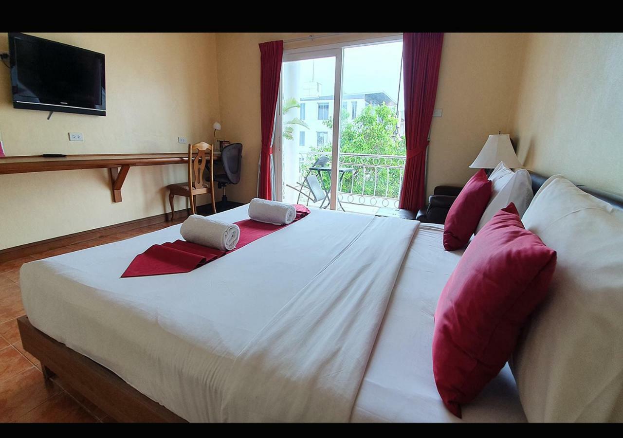 Patong Karlssons Hotel מראה חיצוני תמונה