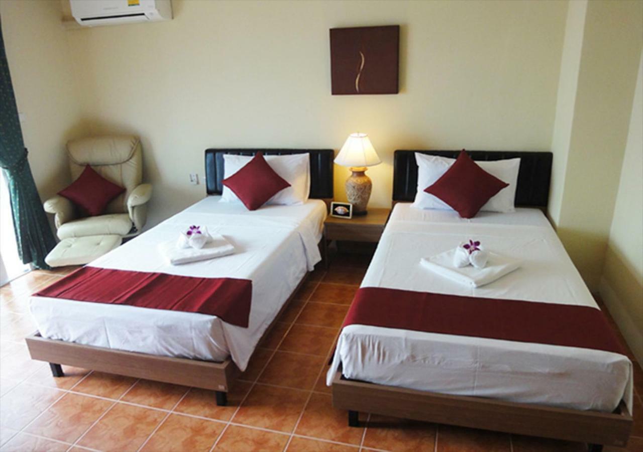 Patong Karlssons Hotel מראה חיצוני תמונה